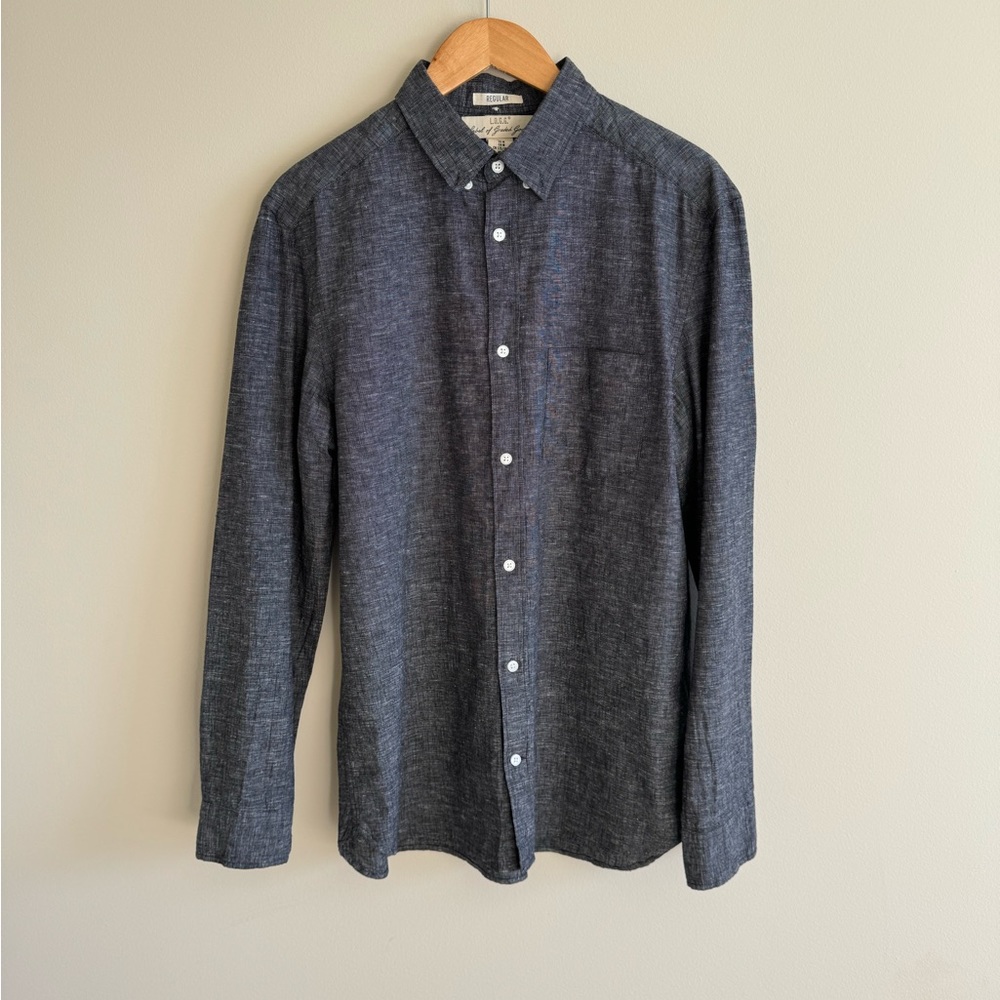 Size M Label of Graded Goods L.O.G.G. Dark Gray Button Down